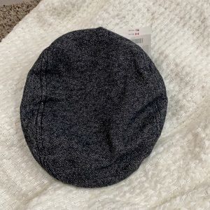 Gymboree NWT infant mail cap.